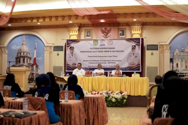 Bupati Lutim Irwan Buka Pelatihan UMKM, Siapkan Pasar dan Dana Hingga Rp50 Juta