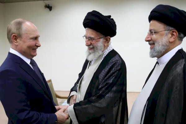 Menlu Iran Tiba di Rusia, Siap Bertemu dengan Putin Usai Serangan AS