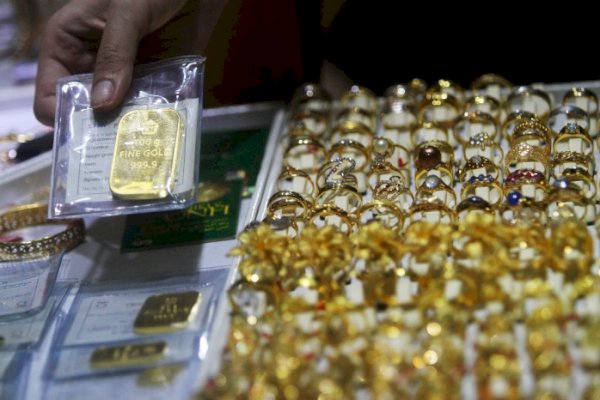 Harga Emas Awal Juni Turun Rp13 Ribu, Sekarang Rp1,94 Juta