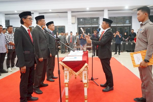 Lantik Dewas-Direksi Perumda Tirta Saromase, Bupati Syaharuddin Alrif Titip Tiga Hal Penting