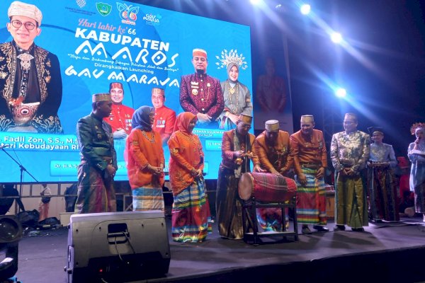 Menbud Fadli Apresiasi Festival Budaya Gau Maraja Maros