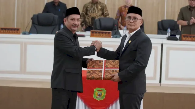 Palopo Kembali Raih WTP ke-10 Kali Berturut-Turut, Pj Wali Kota Hadiri Rapat Paripurna DPRD