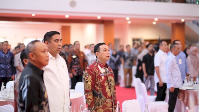 Bupati Soppeng Hadiri Rakor Optimalisasi Pendapatan Daerah