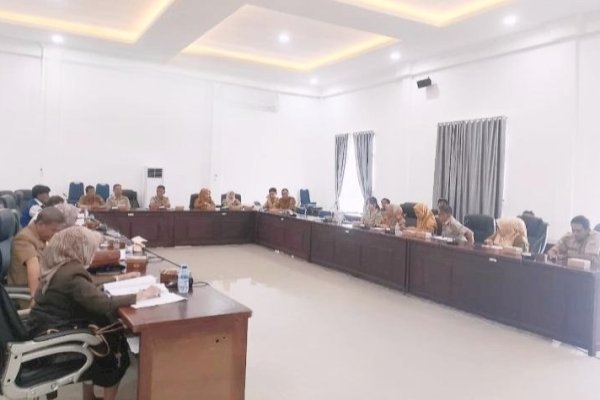 BKPSDM Rapat Bersama Komisi A DPRD Palopo, Bahas Realisasi Semester Pertama
