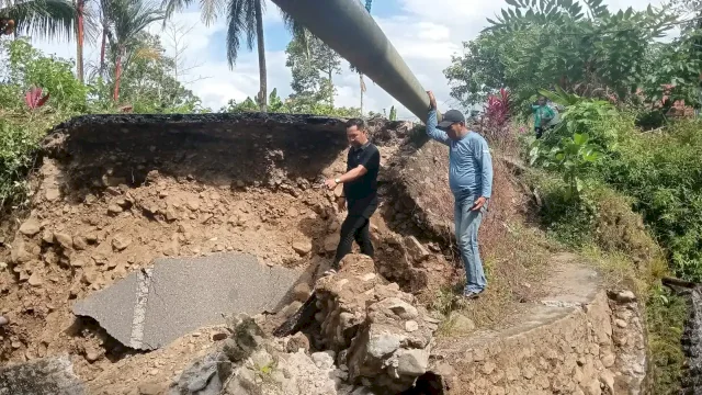 Jembatan Roboh di Batu Walendrang, DPRD Palopo Desak Pemkot Bertindak Cepat