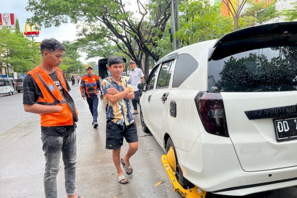 Dishub Makassar Fokus Pencegahan, Rencana Pos Pantau Parkir Liar di Median Boulevard