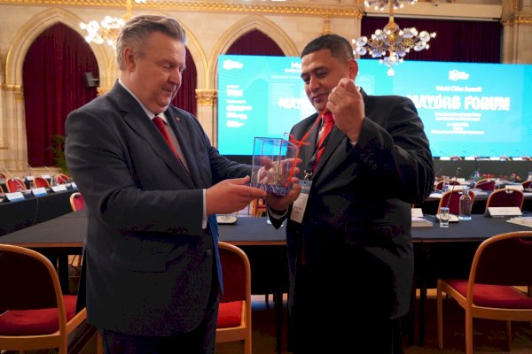 Wali Kota Makassar Munafri Mendunia, Jalin Kemitraan Strategis di Forum WCSMF 2025