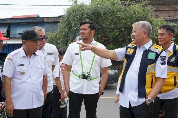 Bupati Irwan Tinjau Normalisasi Irigasi 8 Km Demi Dukung Produktivitas Petani Pinrang