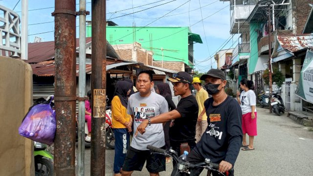 Ketua Komisi B DPRD Kota Makassar, Ismail, melakukan peninjauan langsung terhadap kegiatan normalisasi saluran dan pengerukan sedimentasi.