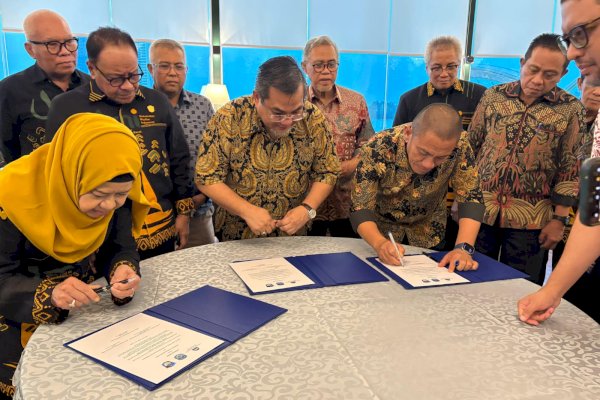 Pemkab, UMI-USIM Malaysia tandatangani Letter of Intent Pendirian Sekolah Berbakat di Lutim