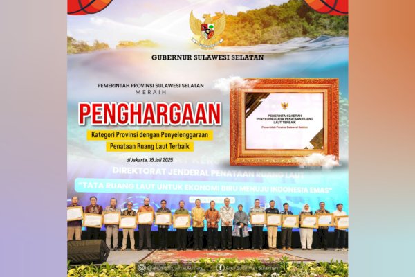 Gubernur Sulsel Terima Penghargaan Penataan Ruang Laut Terbaik dari Menteri KKP