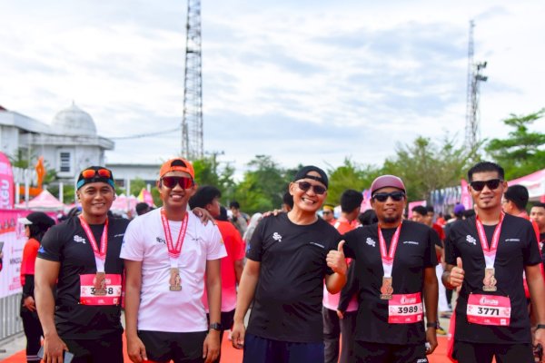 Ketua DPRD Palopo Ramaikan Fun Run Smartfren, Jersey SER Jadi Sorotan