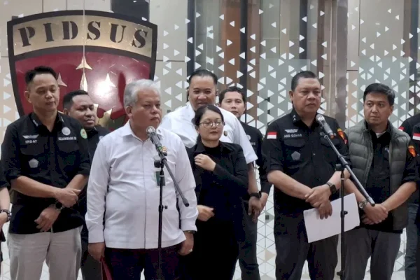 Kejagung Tetapkan 4 Tersangka di Kasus Korupsi Laptop, Termasuk Eks Staf Nadiem