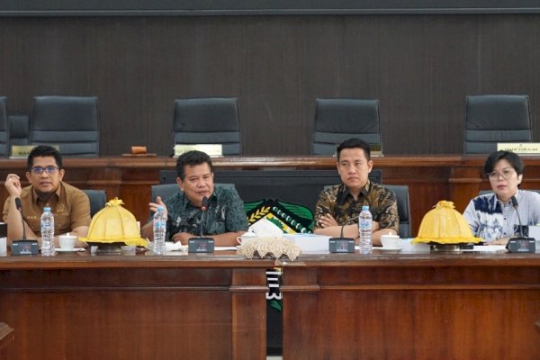 Rapat Internal Banggar DPRD Gowa, Tyna Haji Ti’no Tekankan Pentingnya Transparansi dan Akuntabilitas