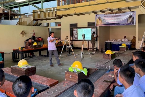 Bedah 7 Buku Karya Kepala BPOM RI Taruna Ikrar Pecahkan Rekor MURI dengan Peserta Terbanyak