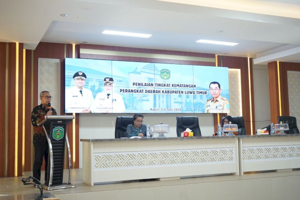 Sekda Lutim Buka Pertemuan Penilaian Tingkat Kematangan Perangkat Daerah