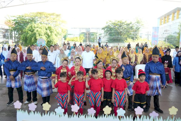 Semarakkan HAN 2025, Bunda PAUD dan Wali Kota Makassar Kompak Dukung Tumbuh Kembang Anak