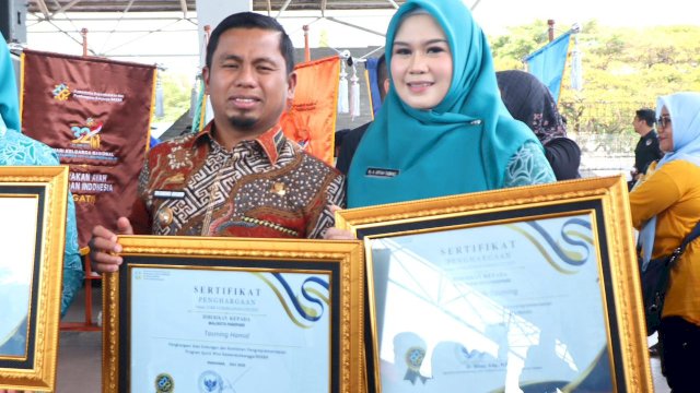 Kota Parepare Raih Penghargaan dalam Peringatan Harganas ke-32 di Makassar