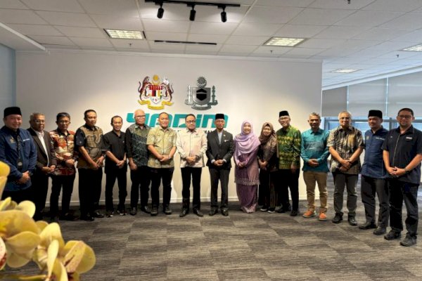 Di Hadapan Pimpinan YADIM Malaysia, Bupati Irwan Paparkan Potensi dan Keragaman Agama di Lutim