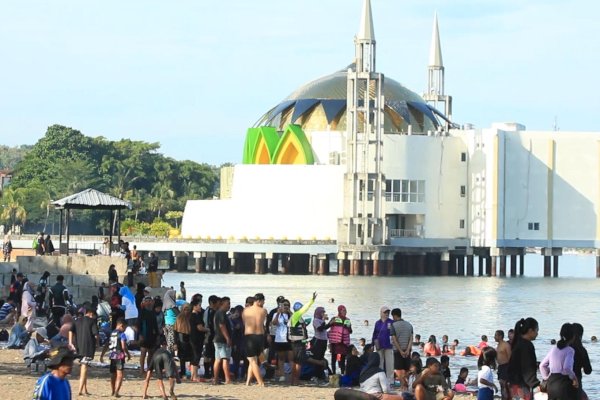 Pemkot Parepare Uji Coba Car Free Day dan Car Free Night, PantaiKu Jadi Pusat Aktivitas Baru