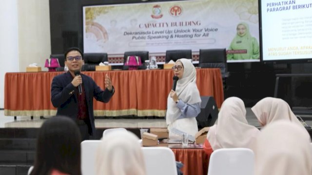 Dekranasda Makassar Gelar Pelatihan Public Speaking dan MC Bagi Pengurus