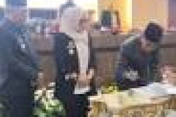 Rapat Paripurna DPRD Bersama Pemkab Barru, Penyampaian Akhir Fraksi