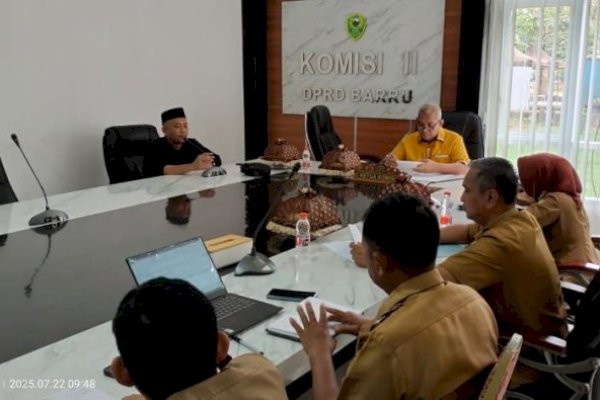 Rapat Kerja Komisi II DPRD dan Dinas Perikanan Soroti Data Perikanan di Kabupaten Barru