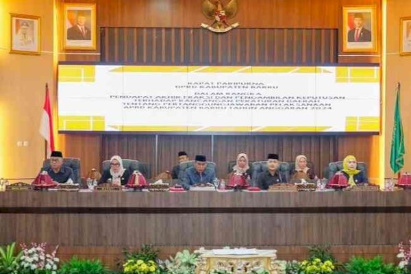 DPRD Barru Sahkan Perda Pertanggungjawaban APBD 2024