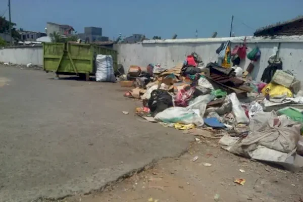 Atasi Sampah, 50 Motor dan 8 Mobil Kontainer Baru Perkuat Layanan Persampahan Makassar