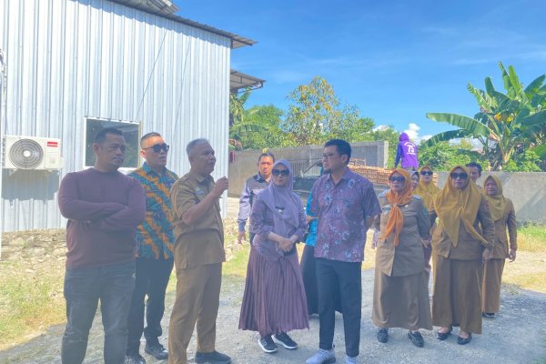 Pemkot Pagar Alam Tinjau Langsung Peternakan Ayam Petelur di Tanete Sidrap