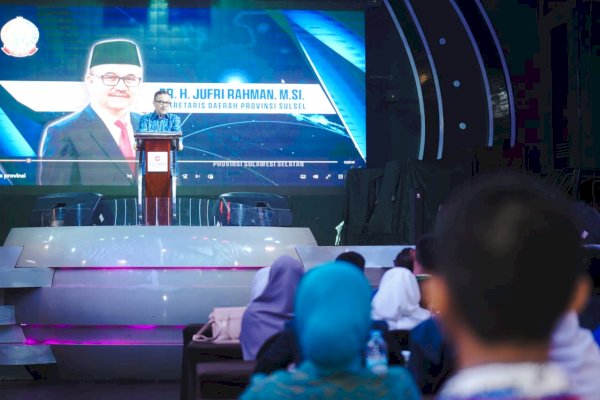 Sekda Sulsel Buka Pendidikan Politik bagi Generasi Muda