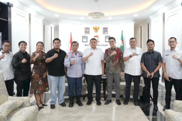 Munafri Dukung Kehadiran Transportasi Listrik di Makassar, Tekankan Pemberdayaan Sopir Lokal