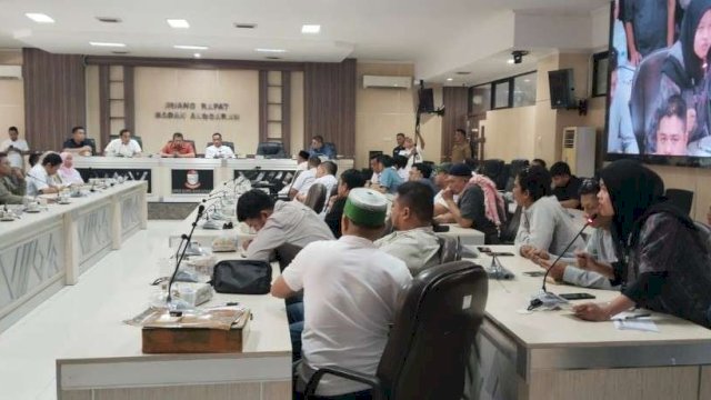 DPRD Makassar Bahas Penolakan Proyek PSEL.