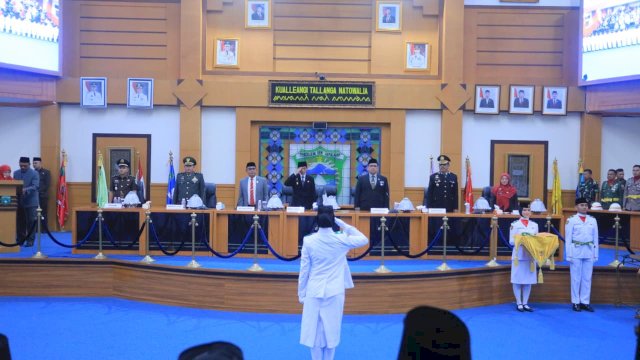 Ketua DPRD Pangkep Haris Gani Hadiri Pengukuhan 71 Paskibraka Pangkep untuk Upacara 17Agustus 2025