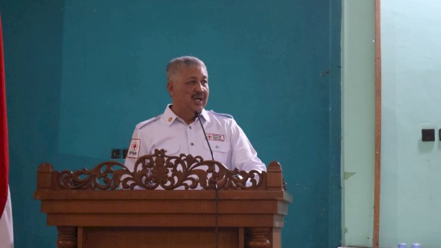 Bupati Pinrang H. A. Irwan Hamid, S.Sos resmi menjabat sebagai Ketua PMI Cabang Pinrang.