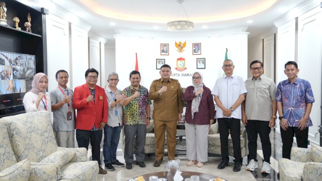 Komunitas Gusung Tallasa Community (Gustalcom) audiens dengan Wali Kota Makassar, Munafri Arifuddin.