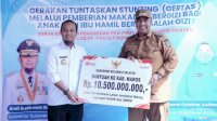 Gubernur Sulsel Serahkan Bantuan Keuangan Rp10,5 M untuk Pemkab Maros