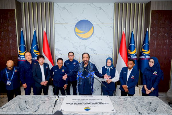Senangnya Surya Paloh Resmikan Kantor NasDem Sulsel, Beri Pujian Khusus ke Rusdi Masse dan Fatmawati