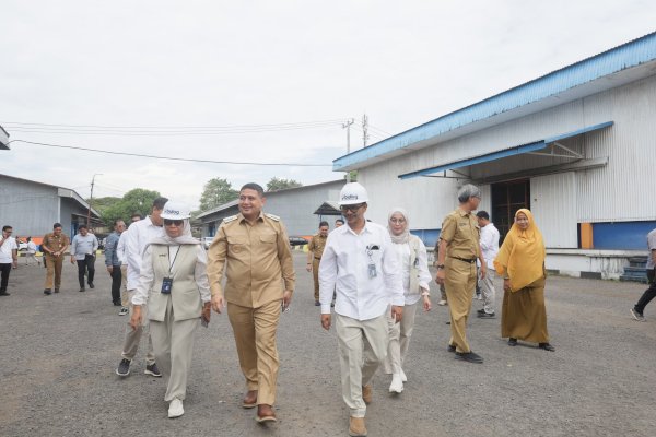 Dikunjungi Komisi IV DPR RI, Bulog Makassar  Pastikan Stok Beras Aman Terkendali