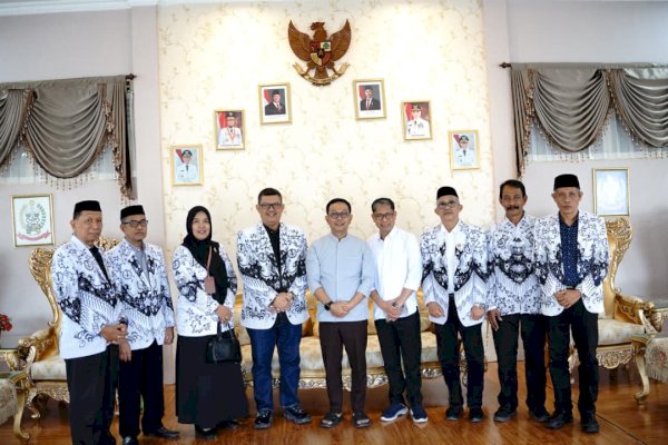 Pemkab Soppeng Siap Kolaborasi Hadirkan Politeknik PGRI