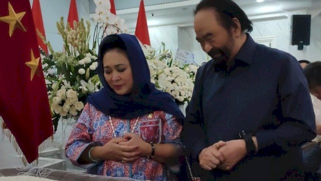 Titiek Soeharto dan Surya Paloh.