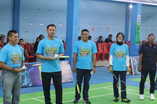 Kejuaraan Bulutangkis Open Sulawesi Bupati Cup I 2025 Resmi Bergulir di Lutim