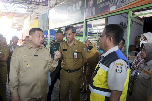 Munafri Pastikan Harga Pangan Terkendali di Pasar Makassar