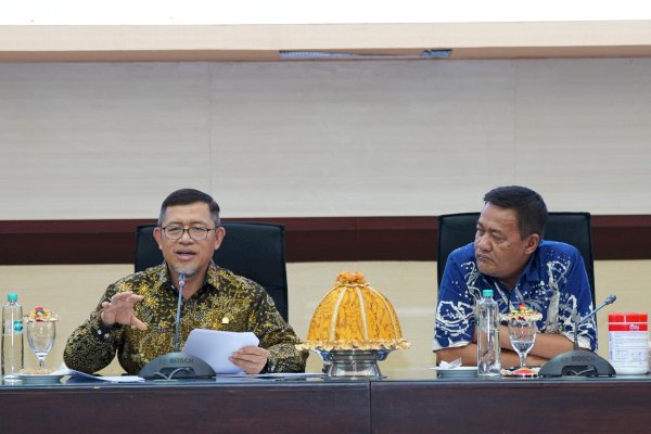 BAM DPR RI Bahas Pengelolaan Ekologi di Sulsel, Ini Program Pemprov