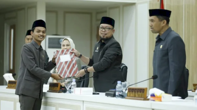 DPRD Palopo Sahkan APBD Perubahan 2025