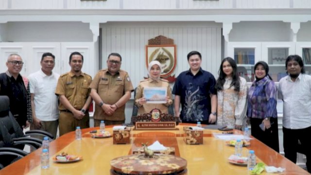 Wawali Makassar&nbsp; Terima Audiensi Production house MAF World Pictures.