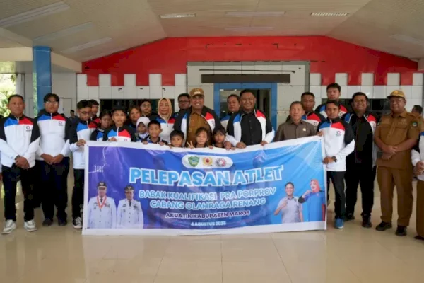 Bupati Chaidir Syam Lepas 12 Atlet Aquatik Maros ke Pra Porprov Gowa