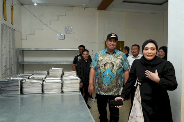 Bupati Maros Chadir Syam Targetkan 24 Dapur SPPG Beroperasi Tahun Ini