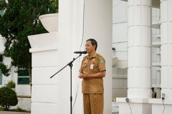 Rapiuddin Kembali Tekankan Kedisiplinan dan Pola Hidup Sehat Saat Pimpin Apel
