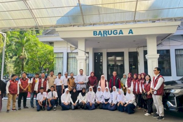 Bupati Maros Chaidir Syam Lepas Calon Siswa Sekolah Rakyat Tahap 2, Wujudkan Pendidikan Merata